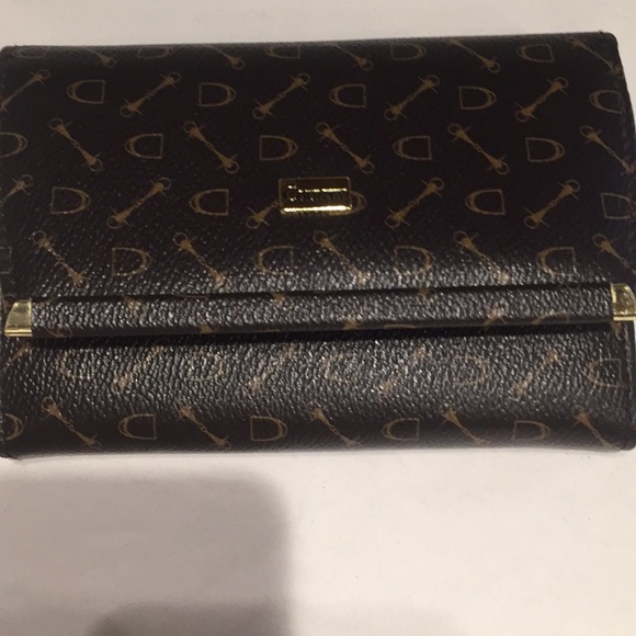 Wallet - Picture 2 of 3